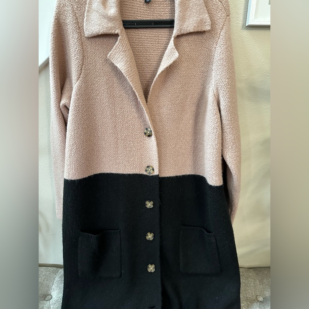 Torrid Beige / Black Colorblock Button Front Card… - image 2